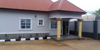 four diamonds hotel and suites