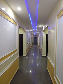 four diamonds hotel and suites
