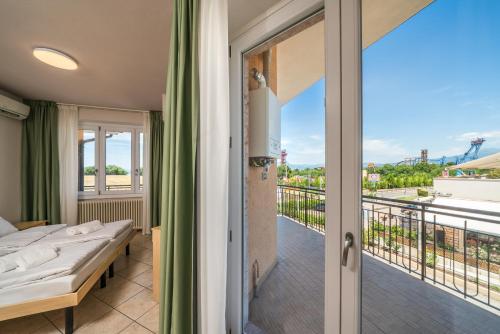 hotel max lazise