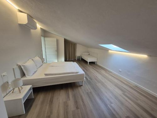 hotel max lazise
