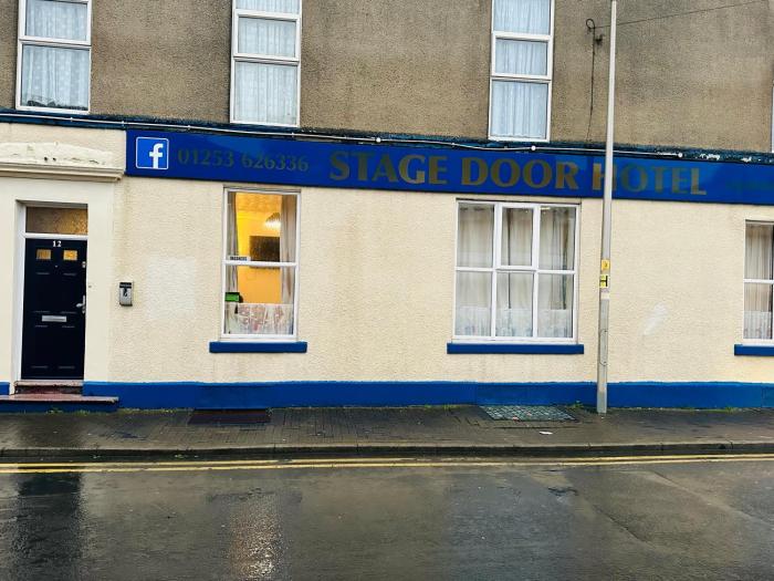 the stage door hotel