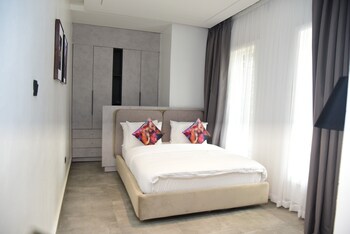 The Aura Serviced Apartments Abuja,,5 star
