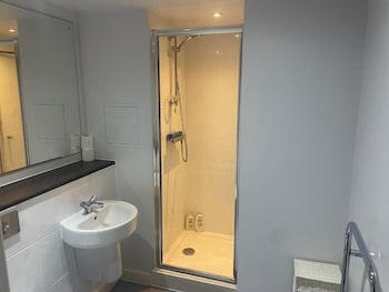 radio city apartments near city centre