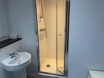 radio city apartments near city centre