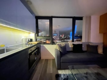 radio city apartments near city centre