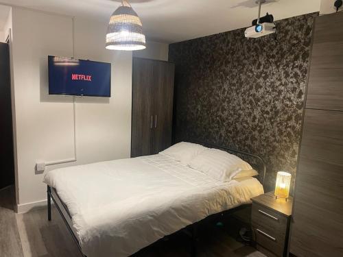radio city apartments near city centre