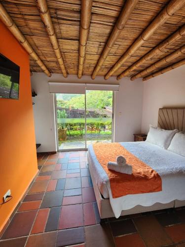hotel y termales las heliconias