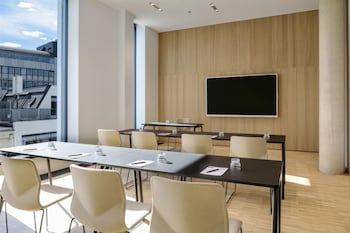 radisson red innsbruck