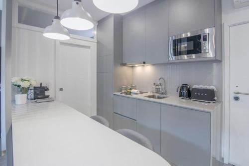ribeira apartments baixa