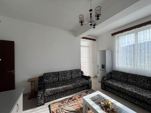 aisha apartment