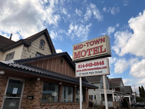 midtown motel