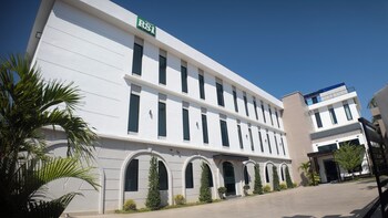rs1 hotel