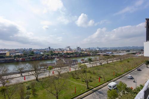 mai lakeside hotel ninh binh