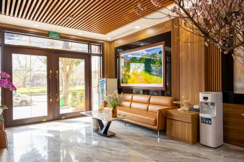 mai lakeside hotel ninh binh
