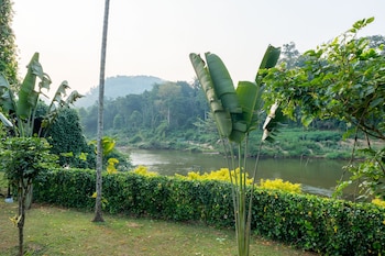 aramya riverfront boutique resort