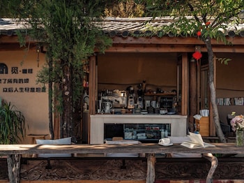 zome yunju skyview villa lijiang old town