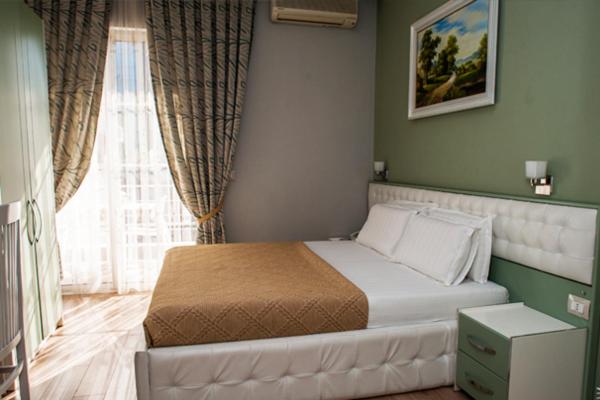 tirana