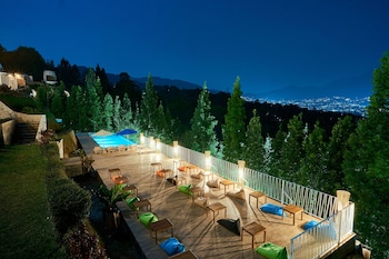 luxcamp bukit damar puncak by horison
