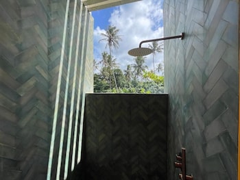 Unu Boutique Hotel,,3 star
