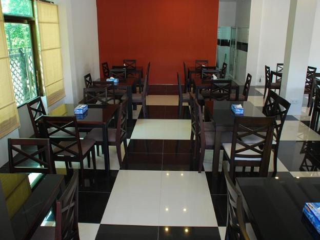 hotel platinum tamwe