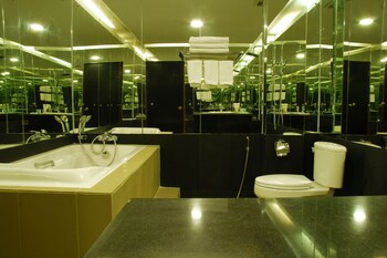 hotel platinum tamwe