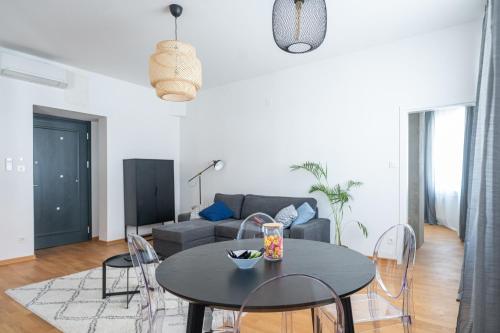wally apartments by flat white