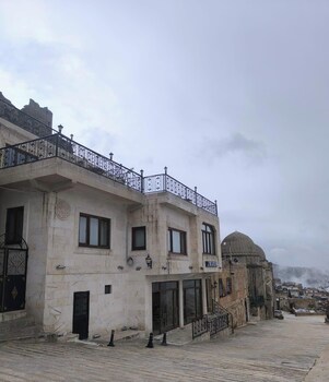 the castle inn mardin