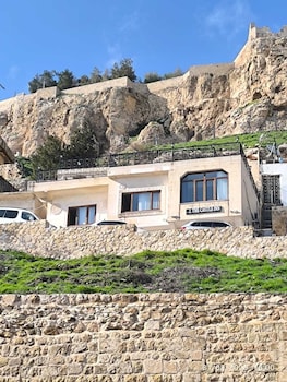 the castle inn mardin