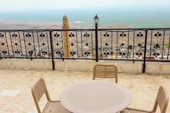 the castle inn mardin