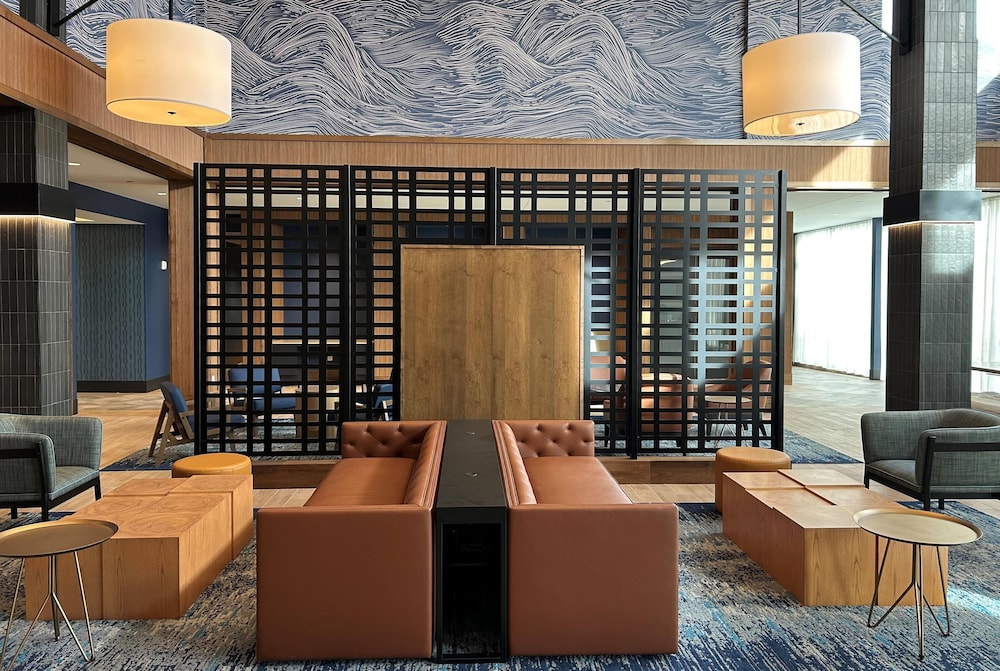 sugar creek hotel trademark collection by wyndham