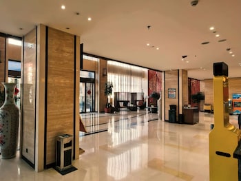 Moonlight International Hotel - Shangri-La Dukezong Ancient City,,3 star