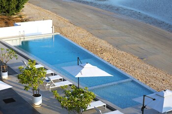 The Village Chumphon Hotel,,3 star