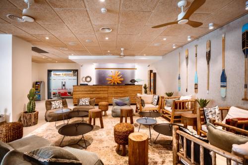 almog eilat adults only