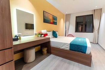 x men hotel