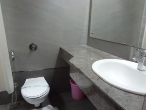 hotel sea n rock
