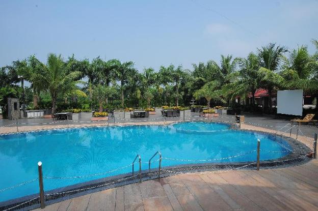 hotel sea n rock