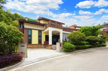 pandora valley villas
