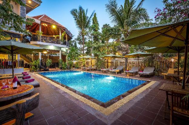reveal angkor hotel