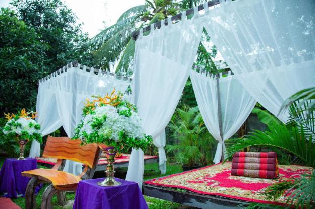 reveal angkor hotel
