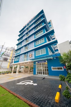 Df Hotel Pattaya,,2 star