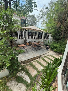 The By Soul Residence,,2 star