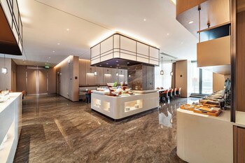 mehood lestie hotel xian xixian wuyue plaza afanggong south metro station store