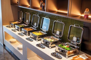 mehood lestie hotel xian xixian wuyue plaza afanggong south metro station store