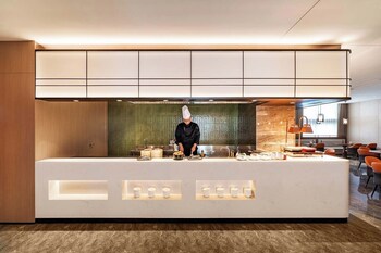 mehood lestie hotel xian xixian wuyue plaza afanggong south metro station store