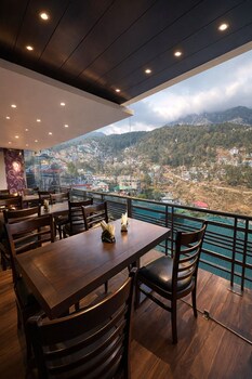 hotel vaikunth