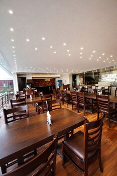 hotel vaikunth