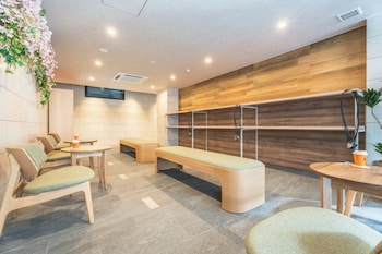 eslead hotel namba east
