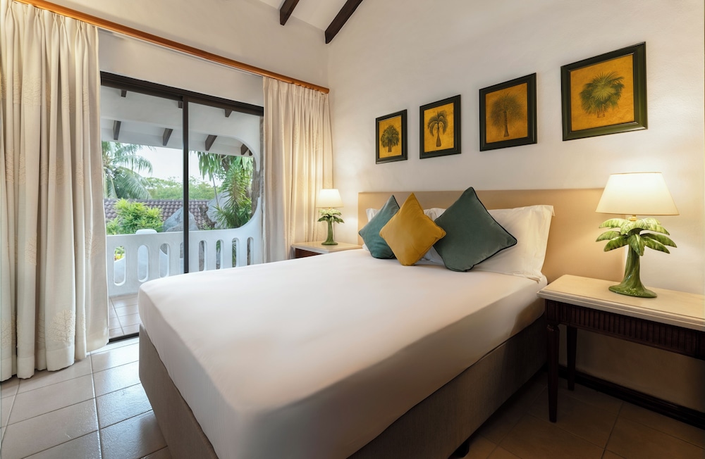 edens holiday villas