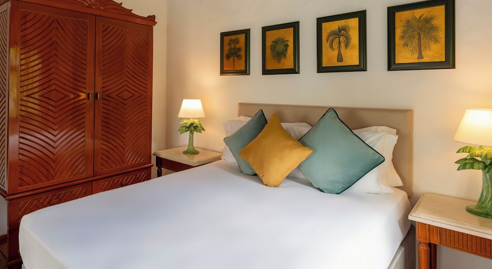 edens holiday villas