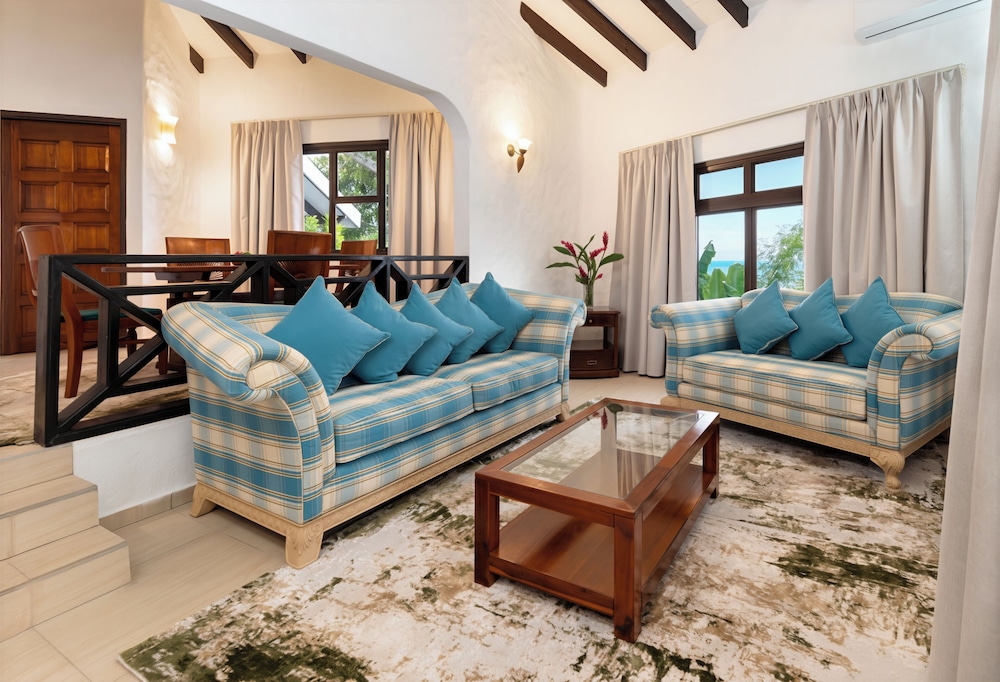 edens holiday villas